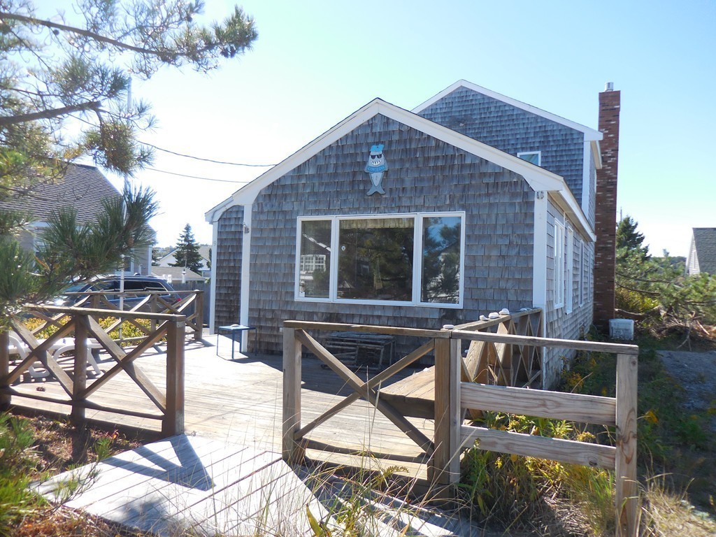 9 Ocean Drive Scituate, MA 02050 - Photo 4 of 20
