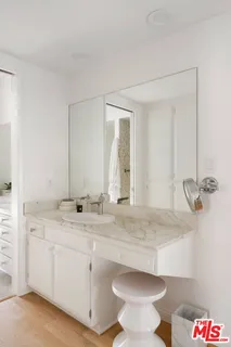 $1,439,000 | 720 South Orange Grove Boulevard, Unit 3A, Pasadena, CA 91105