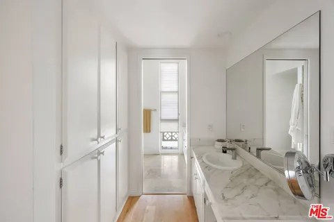 $1,439,000 | 720 South Orange Grove Boulevard, Unit 3A, Pasadena, CA 91105