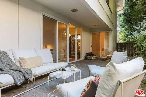 $1,439,000 | 720 South Orange Grove Boulevard, Unit 3A, Pasadena, CA 91105