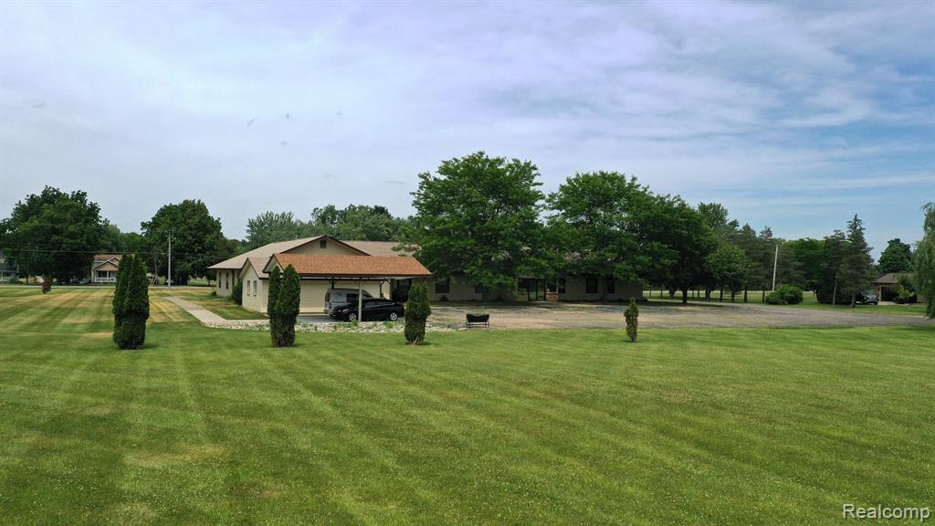 8163 Coldwater Road Flushing, MI 48433 - Photo 56 of 65