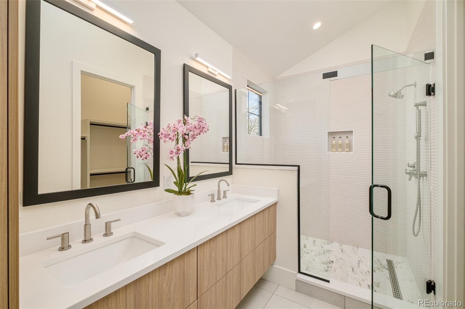 566 Cook Street Denver, CO 80206 - Photo 21 of 44