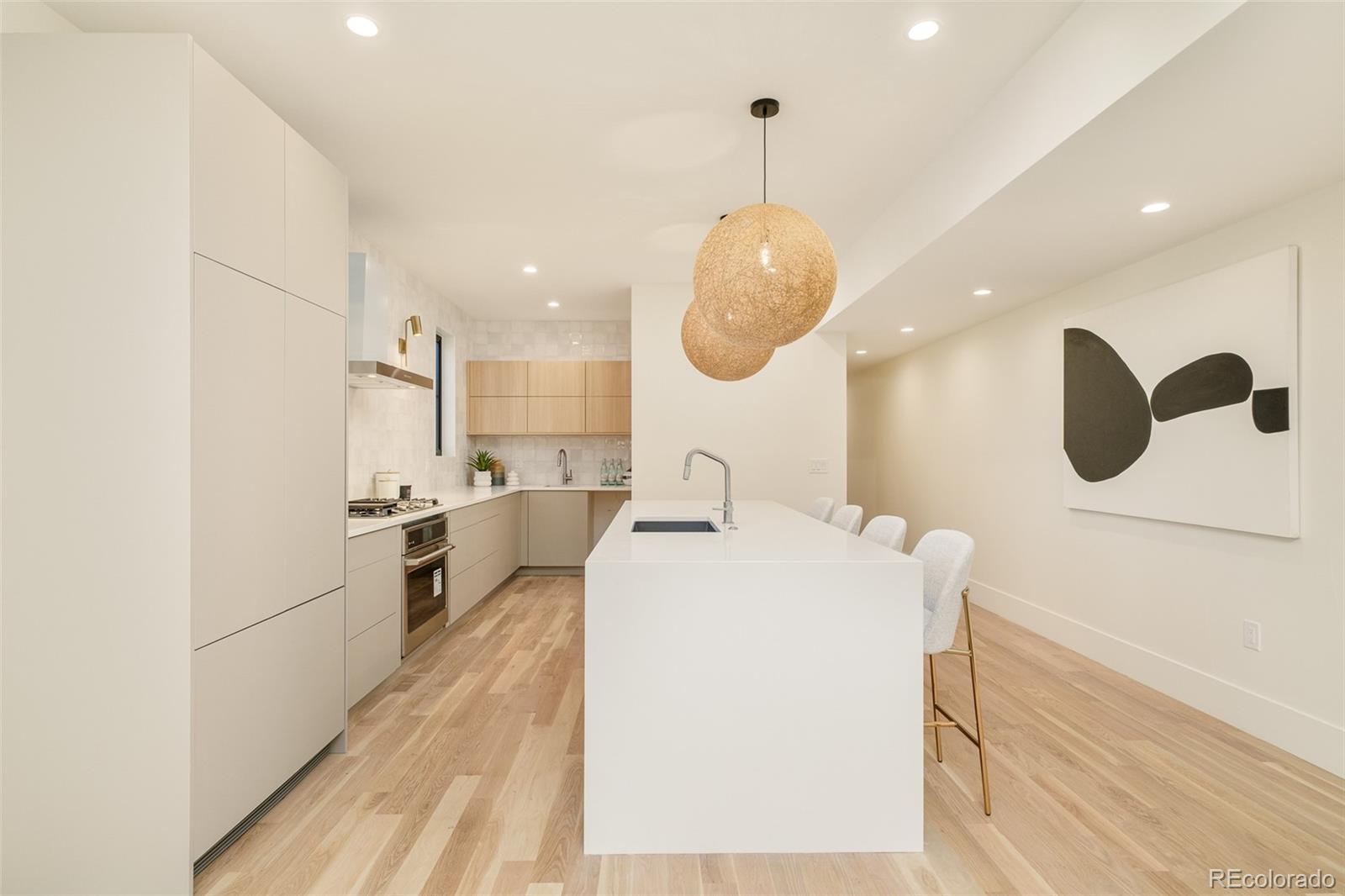 566 Cook Street Denver, CO 80206 - Photo 9 of 44