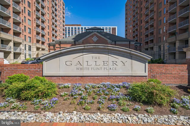 $2,195 | 11710 Old Georgetown Road, Unit 809, North Bethesda, MD 20852