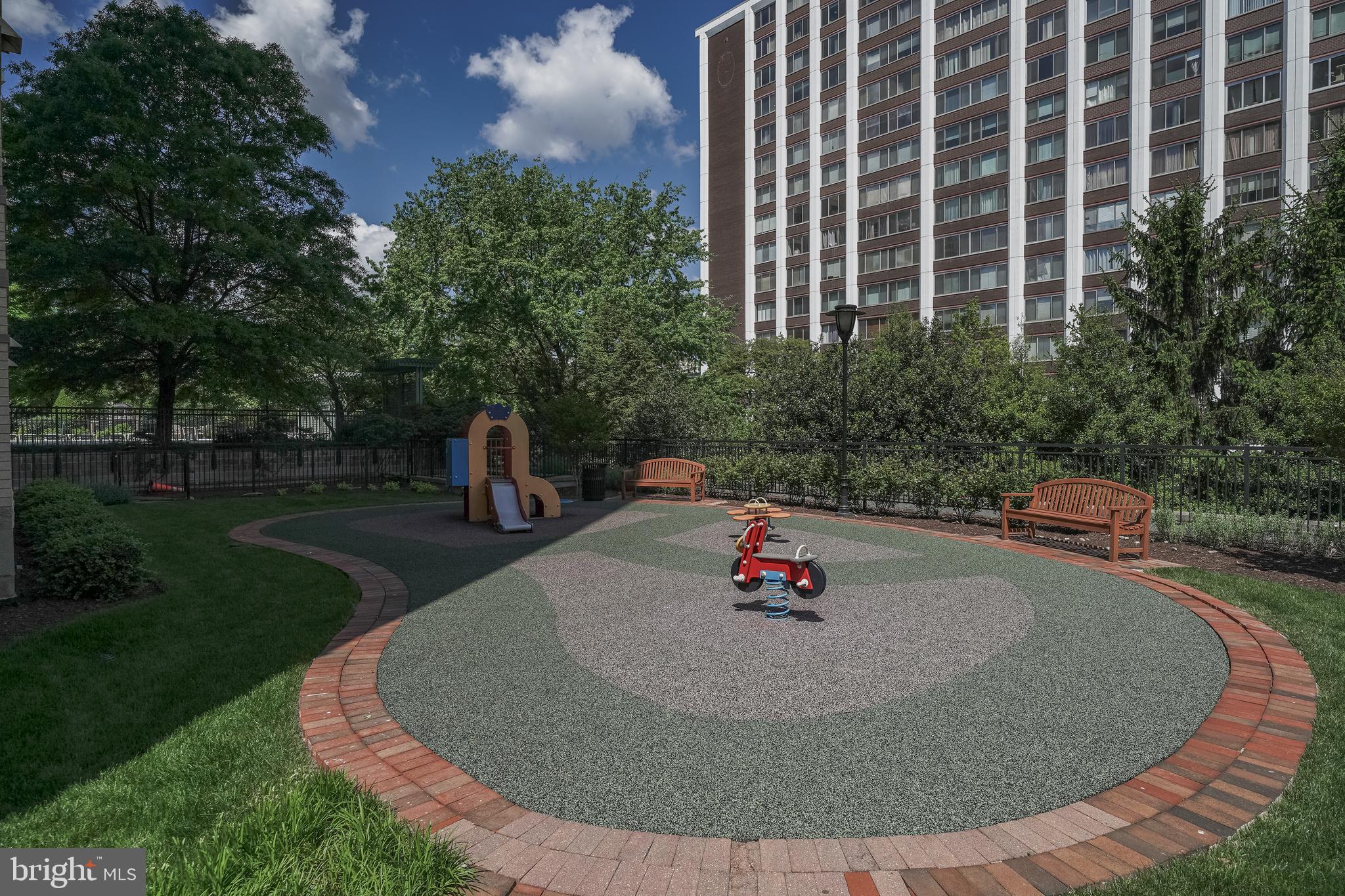 11710 Old Georgetown Road, Unit 809 North Bethesda, MD 20852 - Photo 48 of 52 Community Park