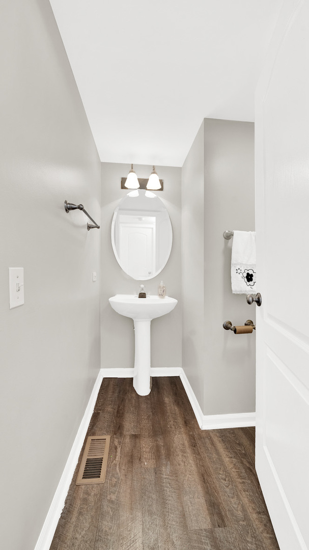 Undisclosed Address Palatine, IL 60067 - Photo 13 of 27 a bathroom with a sink toilet and shower