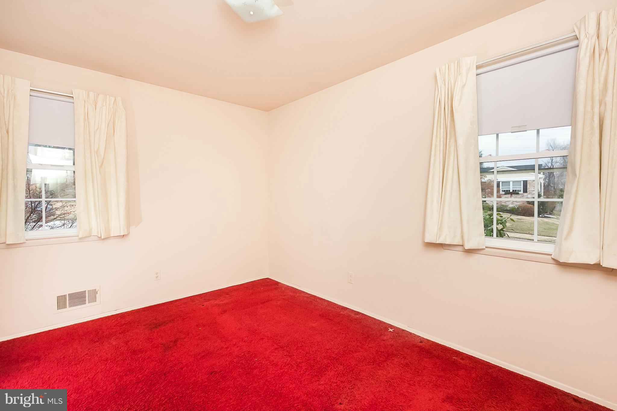 6738 Fordcrest Road Baltimore, MD 21237 - Photo 18 of 28 a view of empty room with window