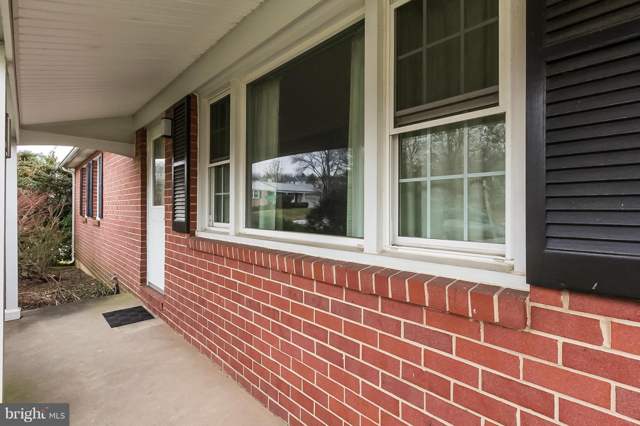 6738 Fordcrest Road Baltimore, MD 21237 - Photo 3 of 28 a view of a house with a large window