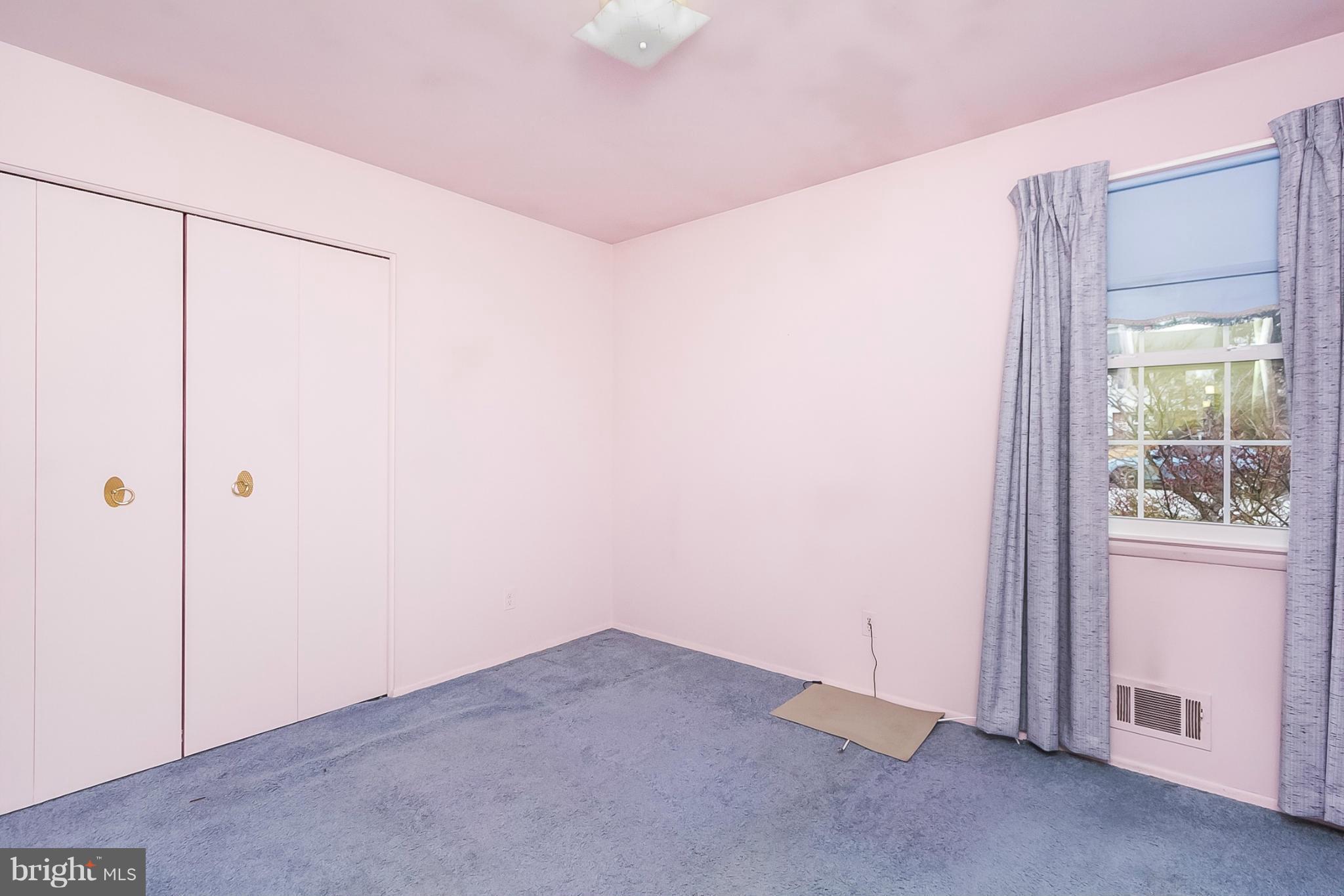 6738 Fordcrest Road Baltimore, MD 21237 - Photo 21 of 28 a view of an empty room