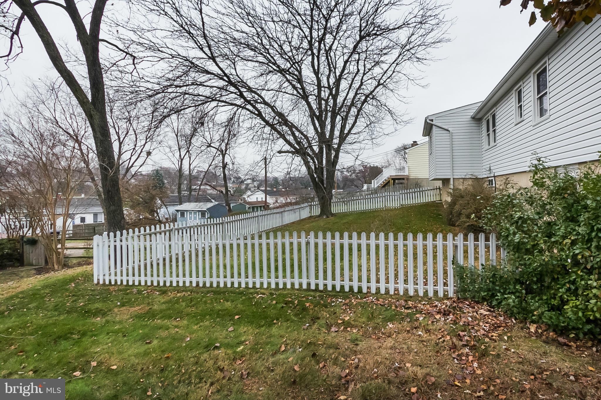 6738 Fordcrest Road Baltimore, MD 21237 - Photo 28 of 28 a view of a house with a fence
