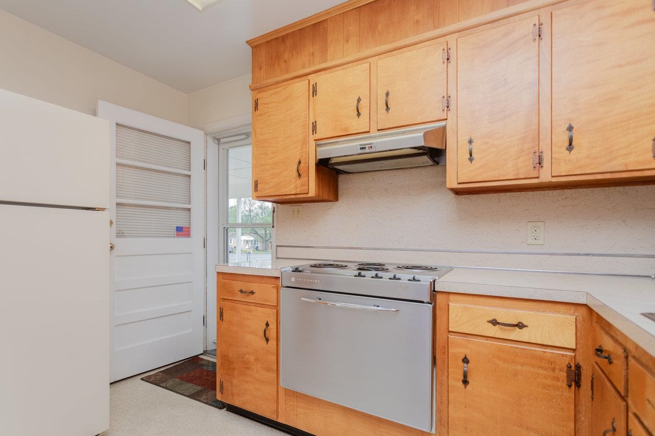 1019 Rockingham Drive Harrisonburg, VA 22802 - Photo 9 of 51 Gallery Image 9