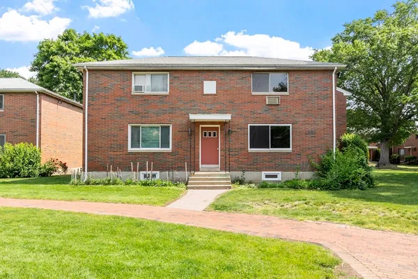 $314,900 | 52 Bishop Drive, Unit 52, Framingham, MA 01702