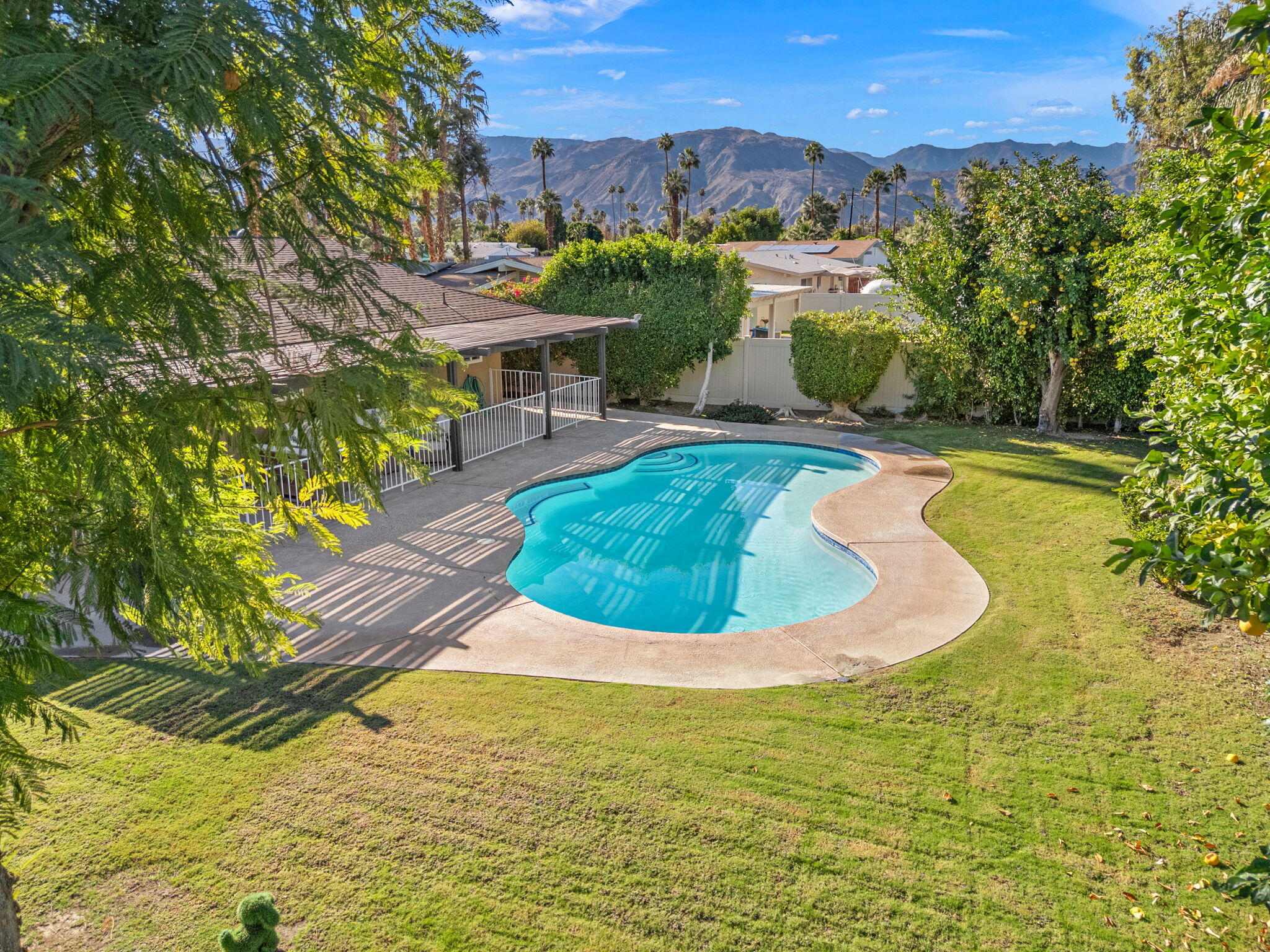 74370 Primrose Drive Palm Desert, CA 92260 - Photo 46 of 50 52-web-or-mls-DJI_20251215131122_0090_D