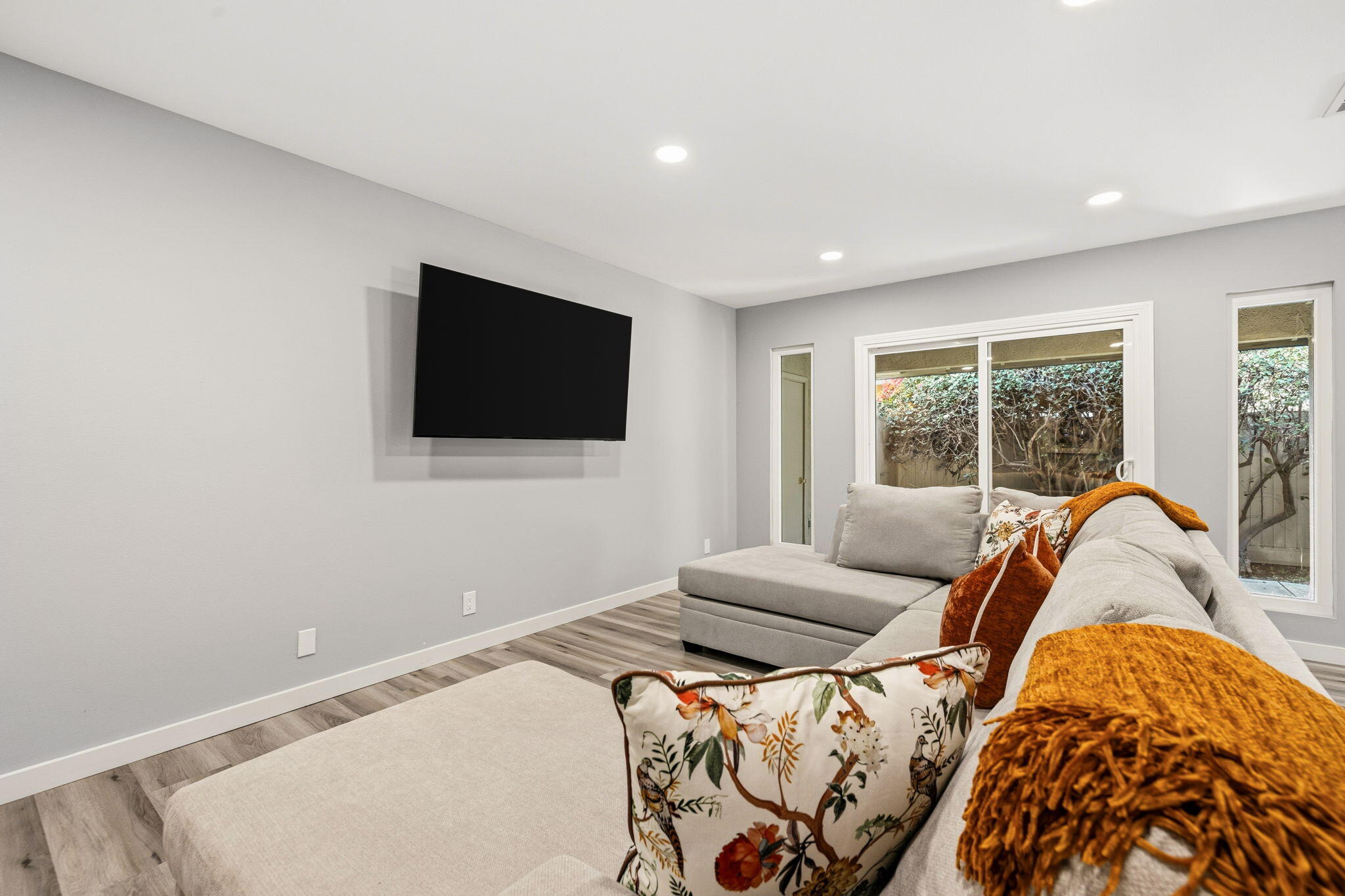 74370 Primrose Drive Palm Desert, CA 92260 - Photo 8 of 50 31-web-or-mls-8M4A8668