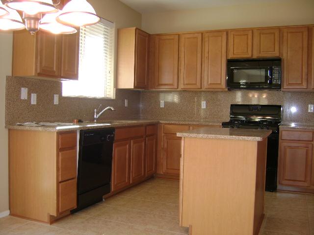 6921 West Carter Road Laveen, AZ 85339 - Photo 3 of 7 Kitchen