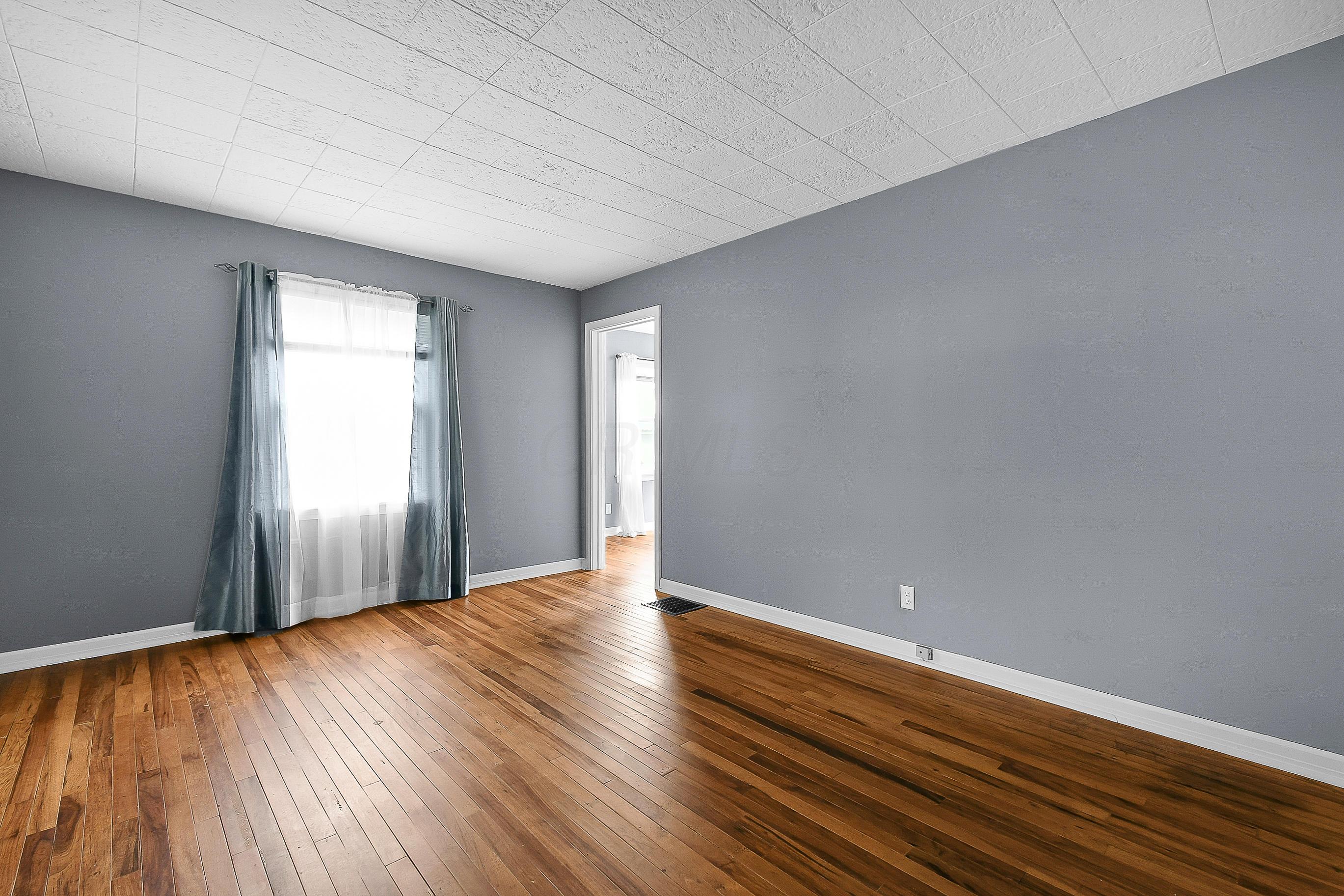 2684 Howey Road Columbus, OH 43211 - Photo 7 of 16