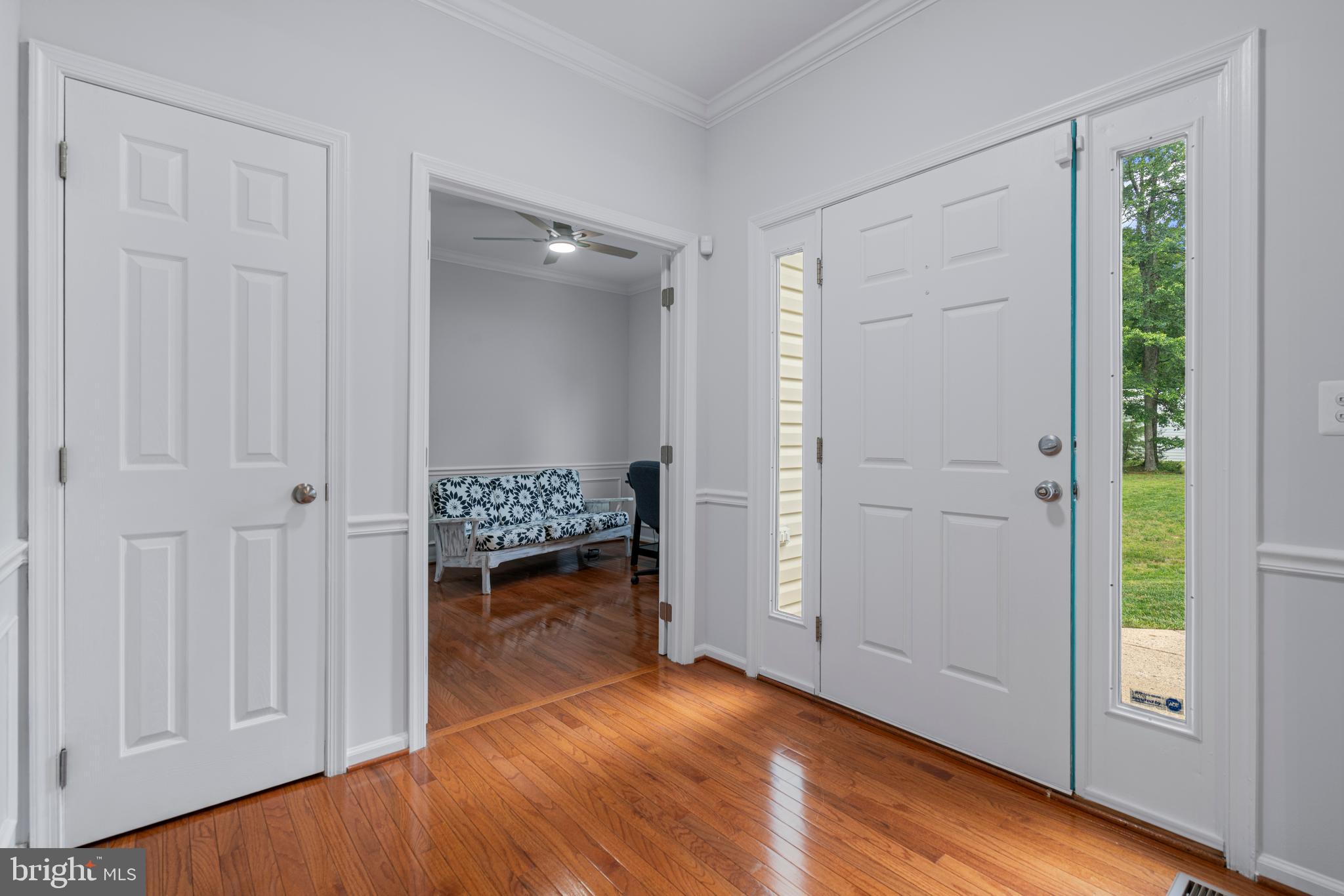 13647 Van Doren Road Manassas, VA 20112 - Photo 7 of 49