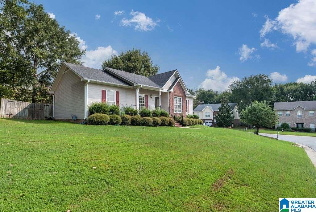 125 Cambridge Lane Alabaster, AL 35007 - Photo 27 of 32