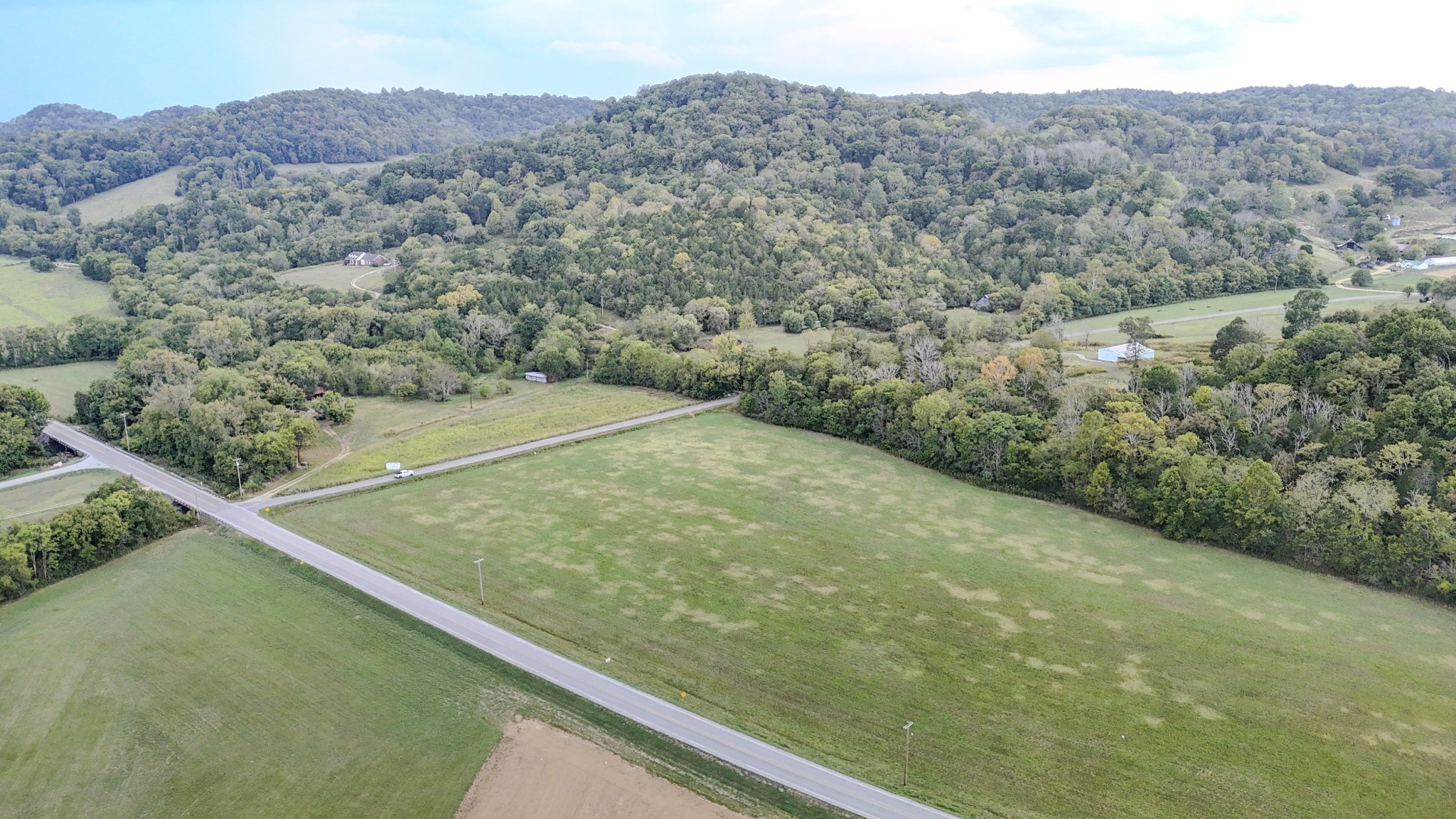 9 Hartsville Road Lafayette, TN 37083 - Photo 12 of 17