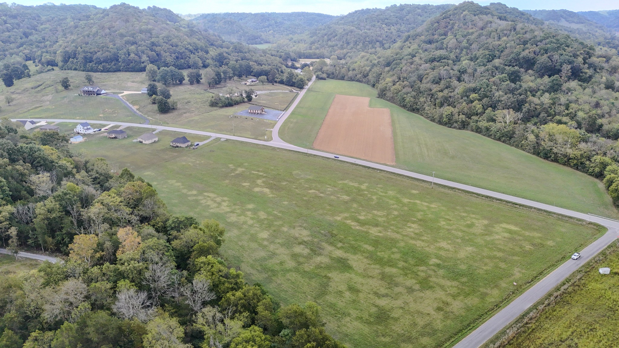 9 Hartsville Road Lafayette, TN 37083 - Photo 6 of 17