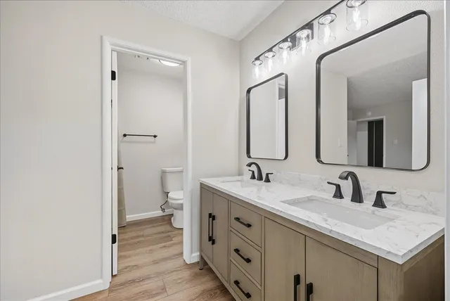 $564,900 | 5301 Baumgart Way, Carmichael, CA 95608