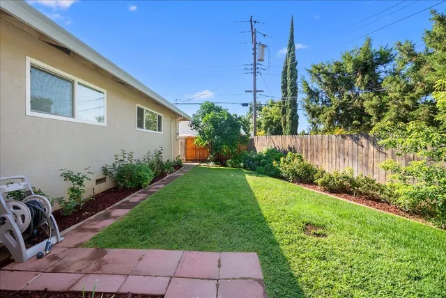 $564,900 | 5301 Baumgart Way, Carmichael, CA 95608