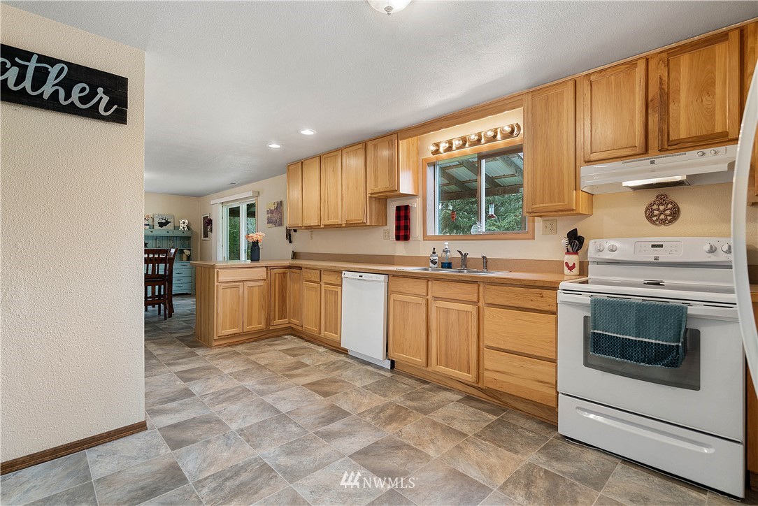 144 Loop Road Centralia, WA 98531 - Photo 11 of 34 Gallery Image 11