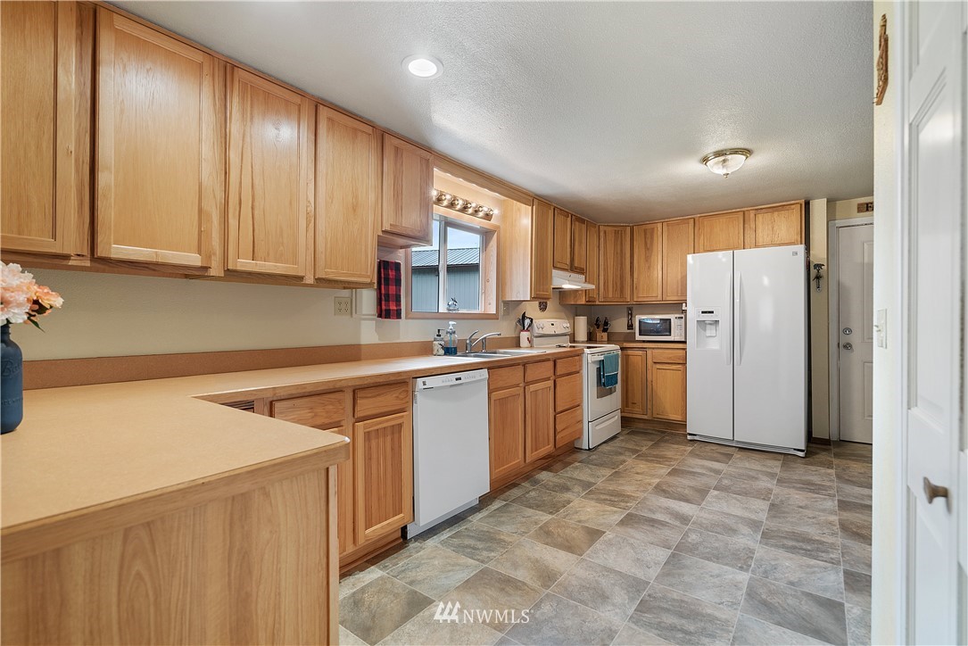 144 Loop Road Centralia, WA 98531 - Photo 13 of 34 Gallery Image 13