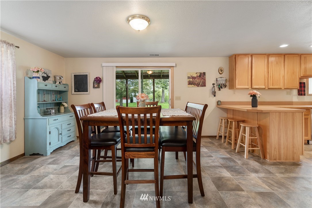 144 Loop Road Centralia, WA 98531 - Photo 10 of 34 Gallery Image 10