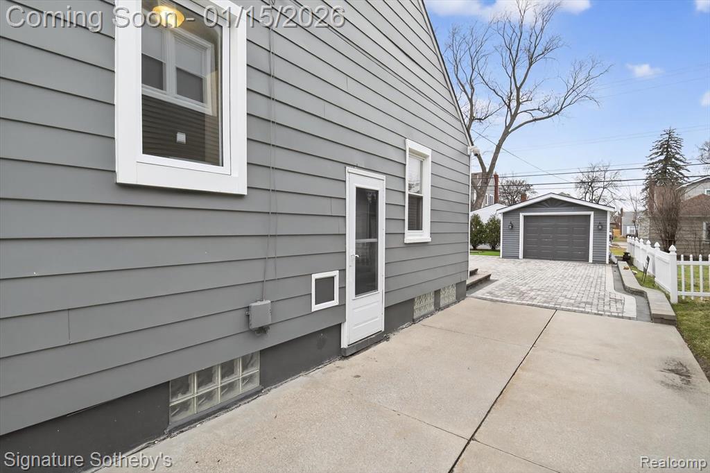 1022 Harvard Road Berkley, MI 48072 - Photo 33 of 44 Gallery Image 33