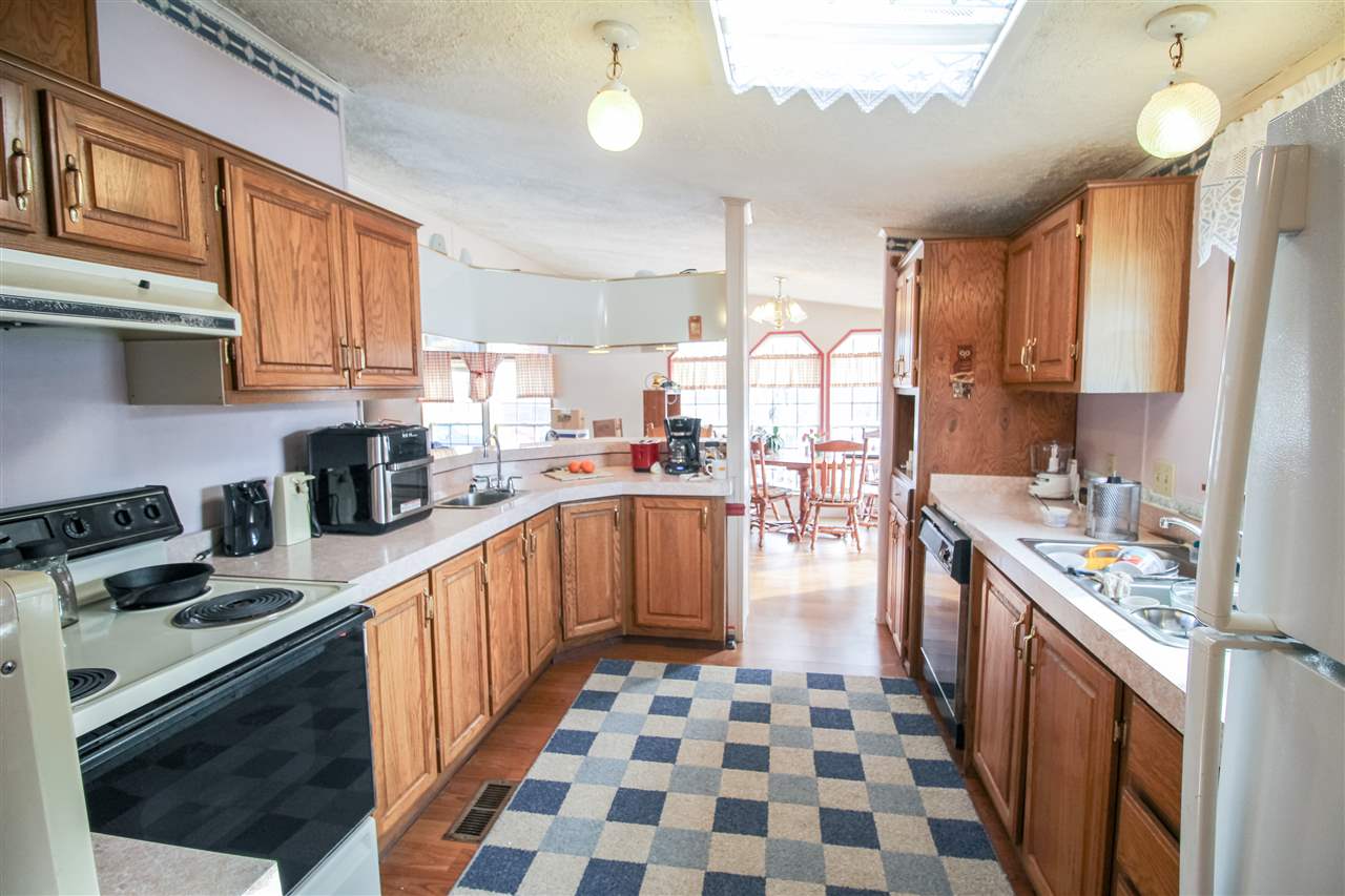 6392 East Lake Road Millington, MI 48746 - Photo 7 of 24