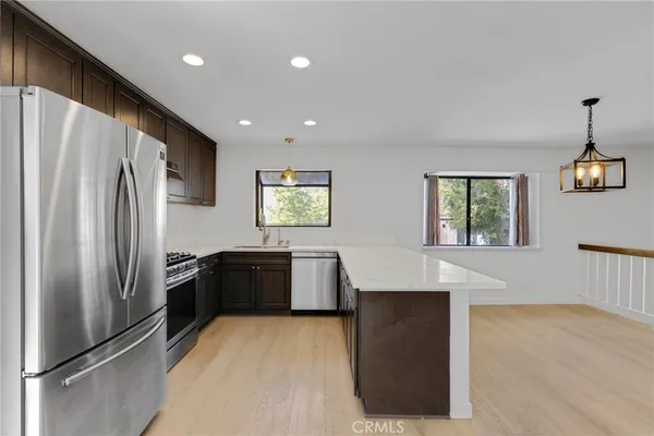 $4,600 | 21900 Marylee Street, Unit 257, Woodland Hills, CA 91367