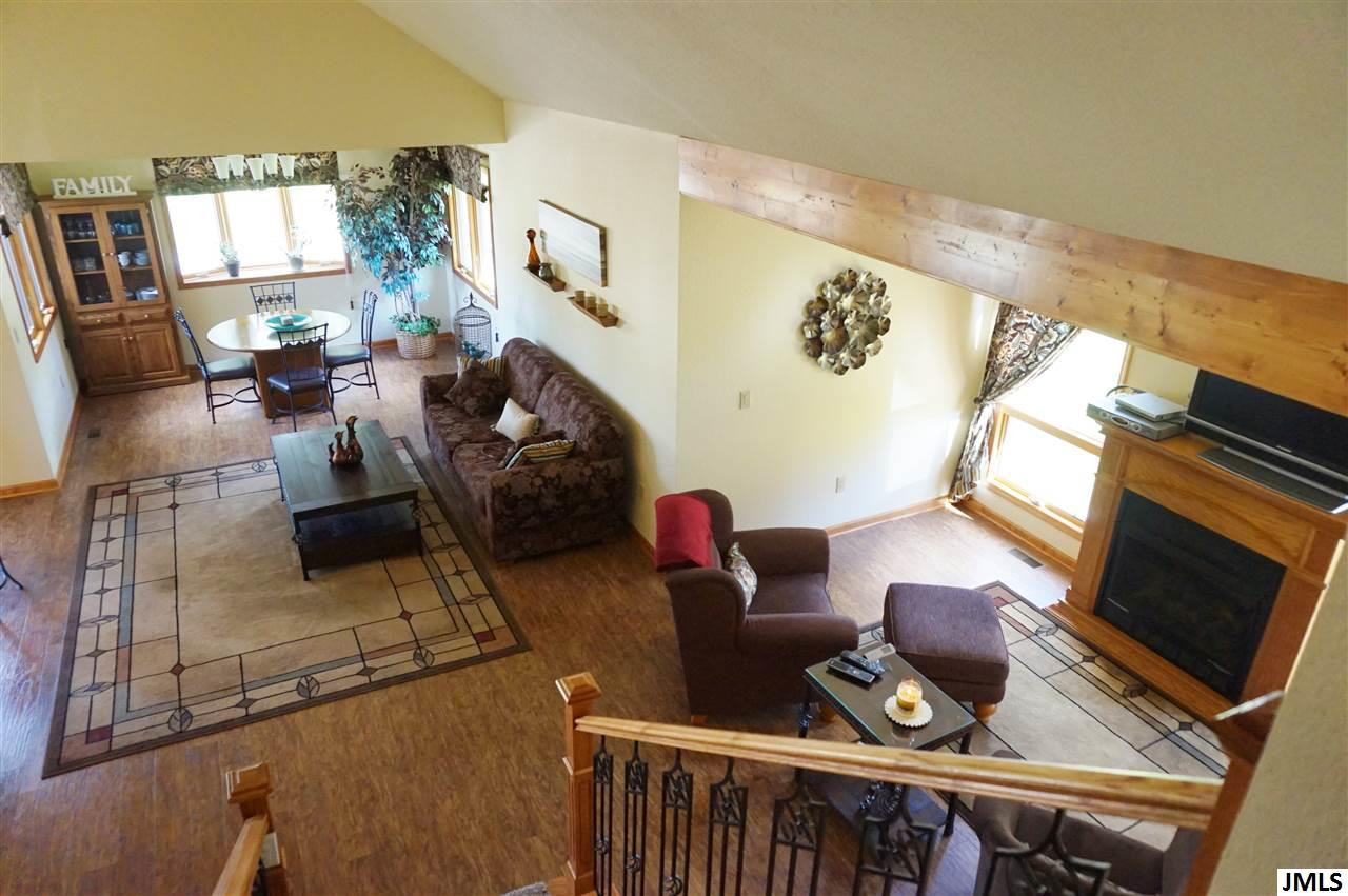 10900 Resort Road Pleasant Lake, MI 49272 - Photo 3 of 27 Photo 3