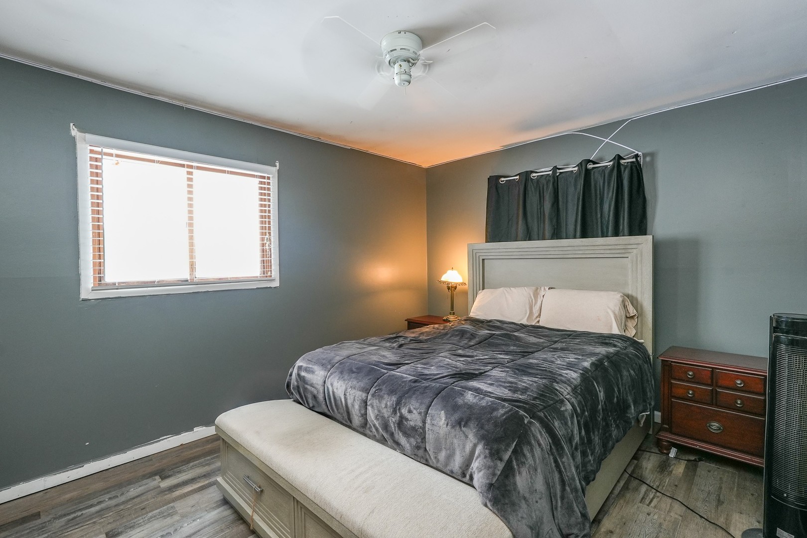 27429 South Scheer Road Manhattan, IL 60442 - Photo 18 of 21 a bedroom with a bed and a window