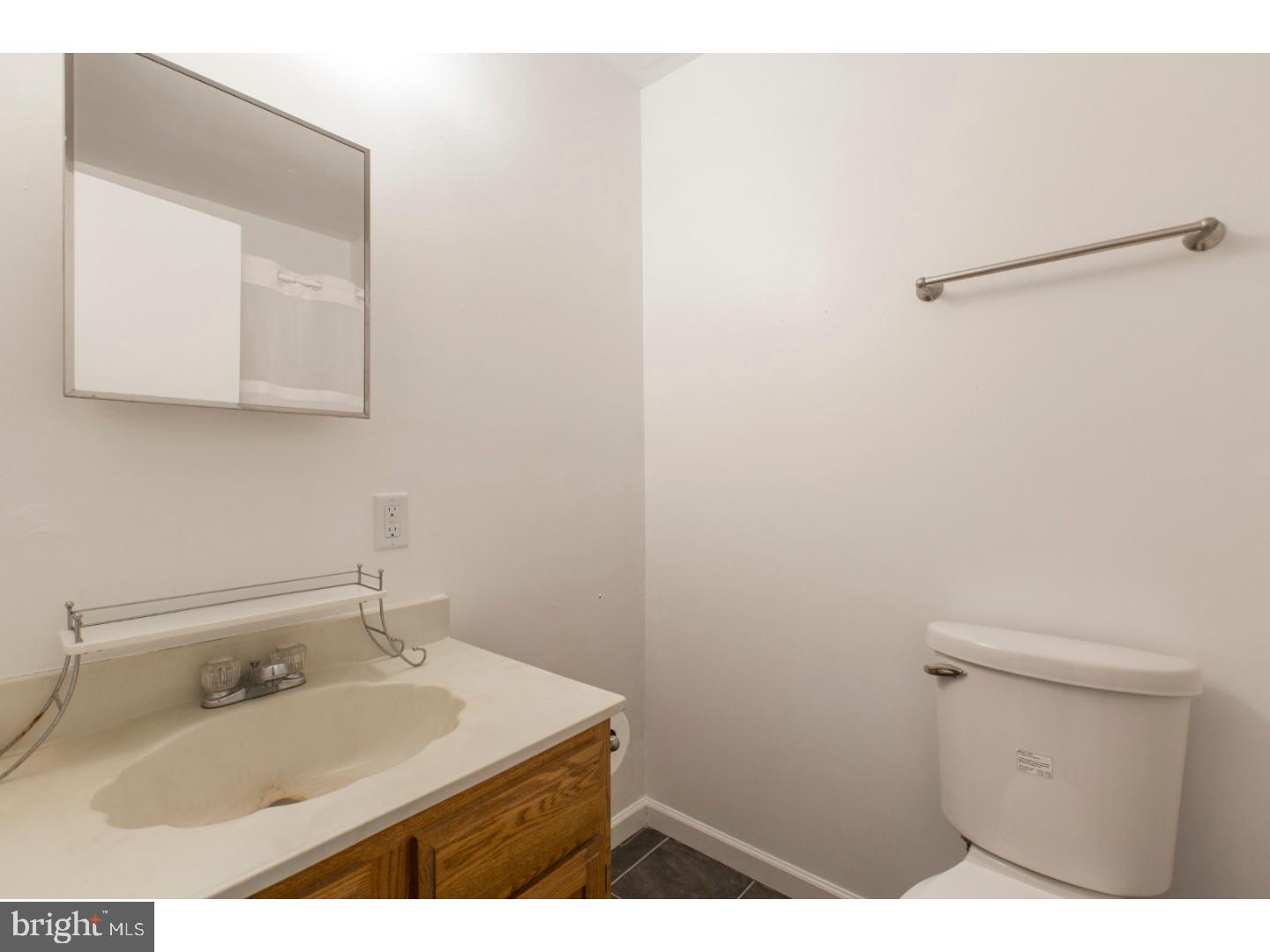 8993 Springview Road Philadelphia, PA 19115 - Photo 23 of 25 Bathroom