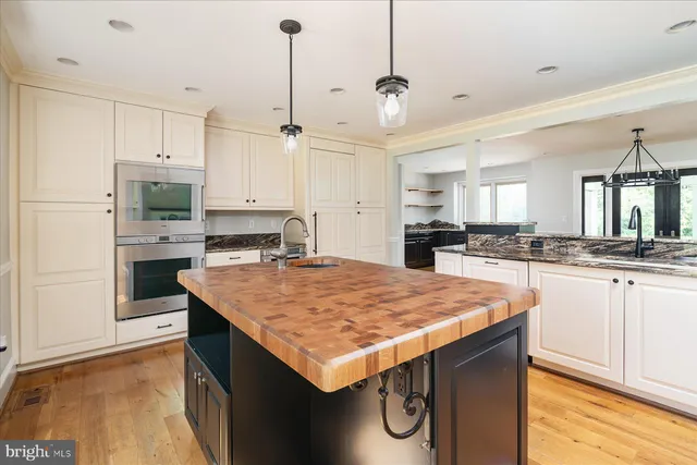 $955,000 | 1118 Quince Apple Place, Davidsonville, MD 21035