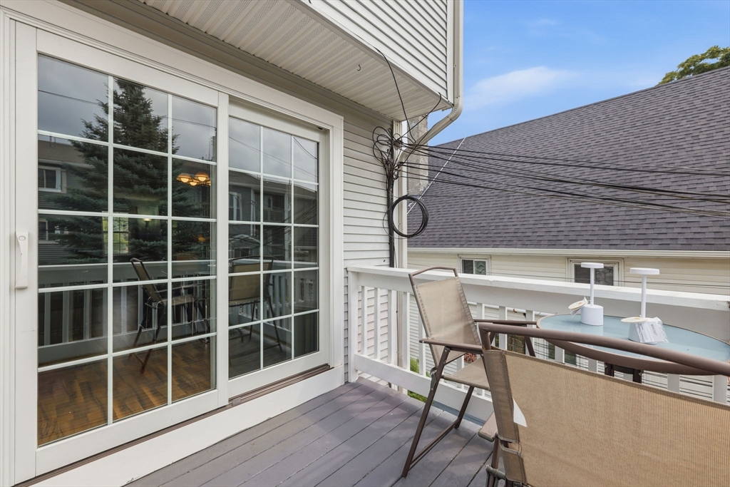 37 Grammont Road Worcester, MA 01607 - Photo 32 of 37