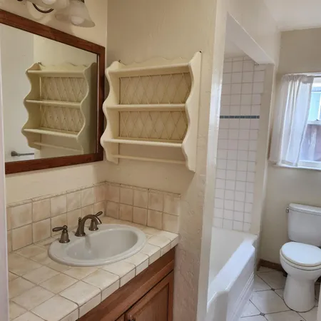 $4,800 | 906 North Nopal Street, Santa Barbara, CA 93103