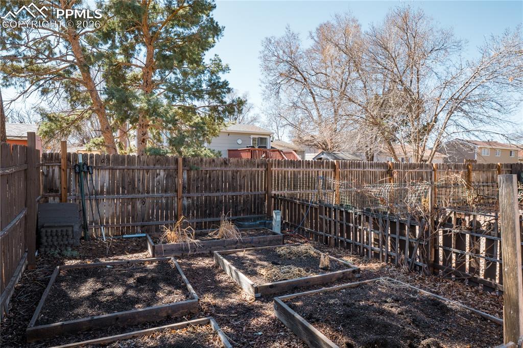 528 Camino Del Rey Fountain, CO 80817 - Photo 23 of 29