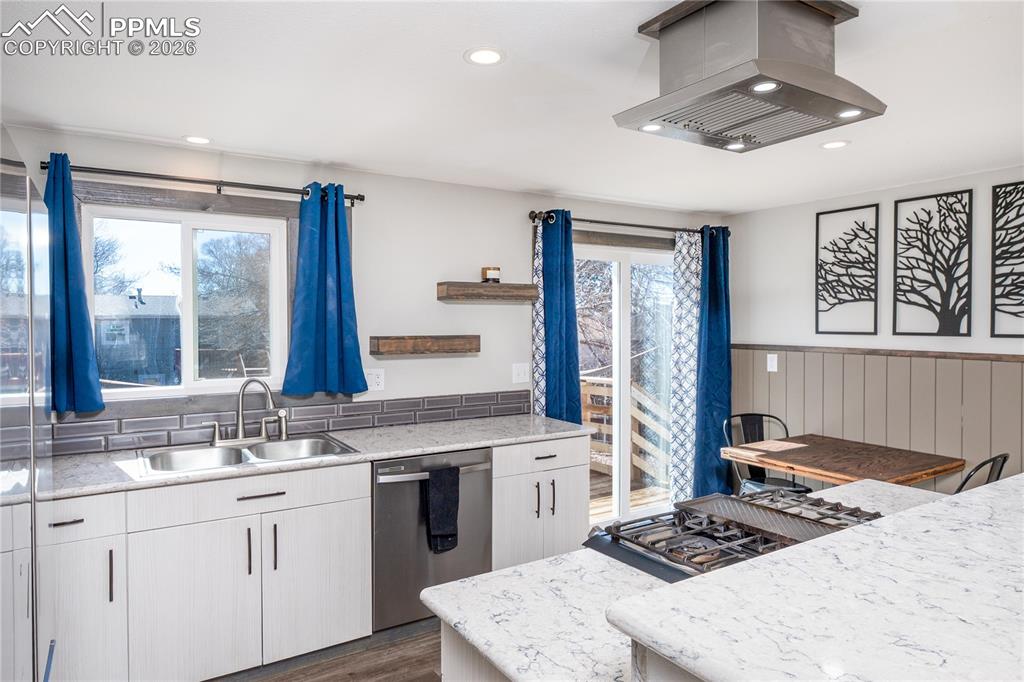 528 Camino Del Rey Fountain, CO 80817 - Photo 3 of 29