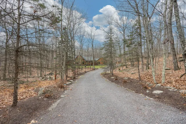 $4,000 | 1212 Acacia Drive, Hawley, PA 18428