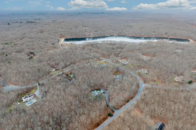 $4,000 | 1212 Acacia Drive, Hawley, PA 18428