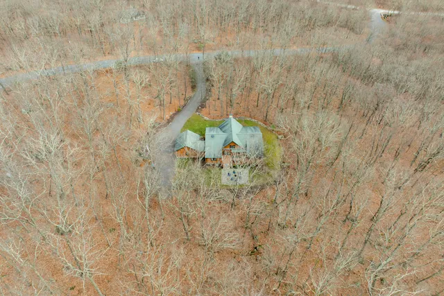 $4,000 | 1212 Acacia Drive, Hawley, PA 18428