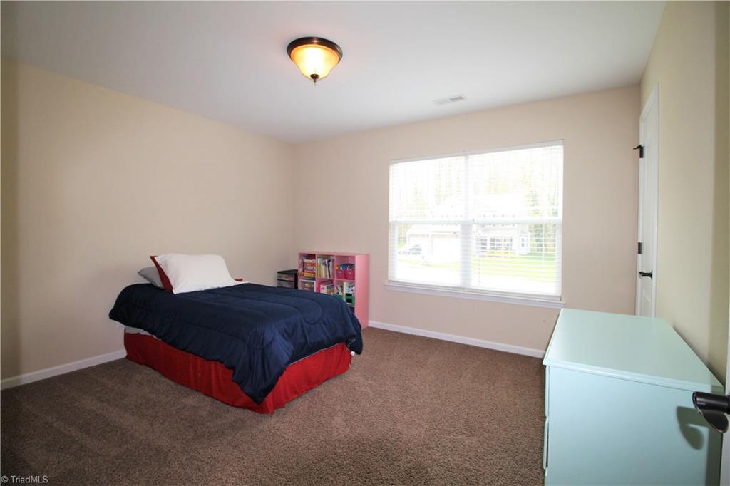 1830 Castle Gate Court High Point, NC 27265 - Photo 14 of 22 Gallery Image 14