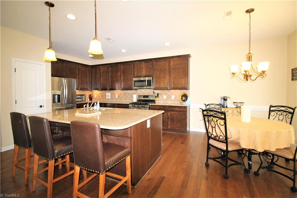 1830 Castle Gate Court High Point, NC 27265 - Photo 9 of 22 Gallery Image 9