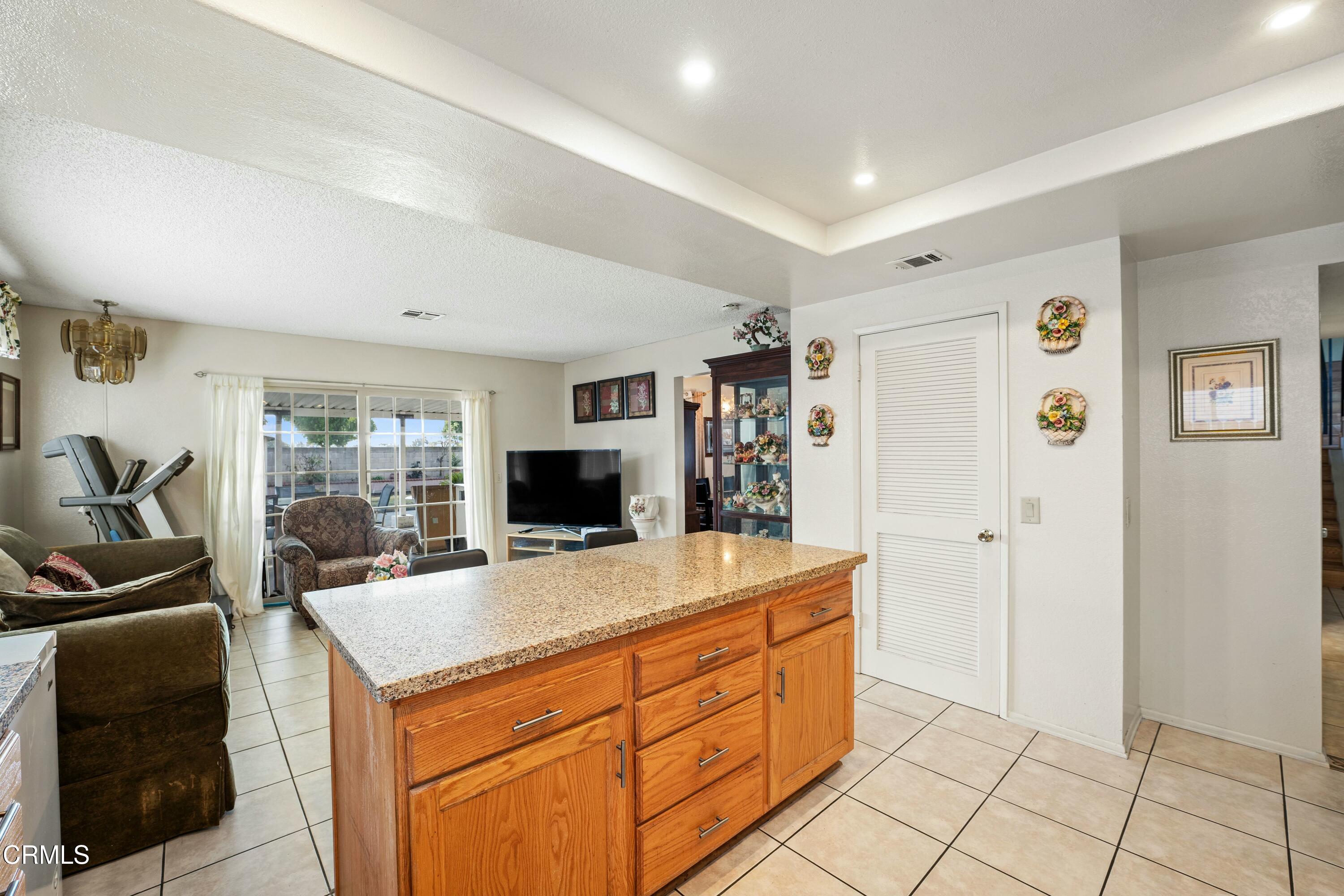 1600 Nelson Place Oxnard, CA 93033 - Photo 22 of 37 tempImagegkWhO8