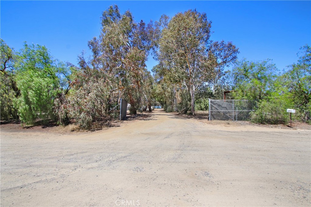 30925 Old Windmill Road Menifee, CA 92584 - Photo 13 of 23