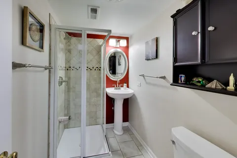 $499,000 | 2167 Midhurst Road, Downers Grove, IL 60516