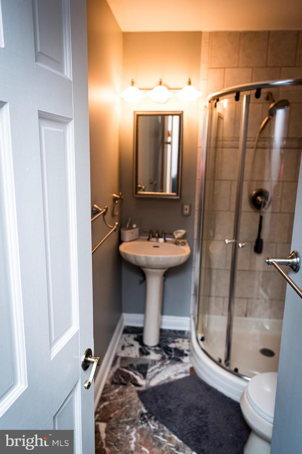 8902 16th Street, Unit 8902 Silver Spring, MD 20910 - Photo 29 of 32