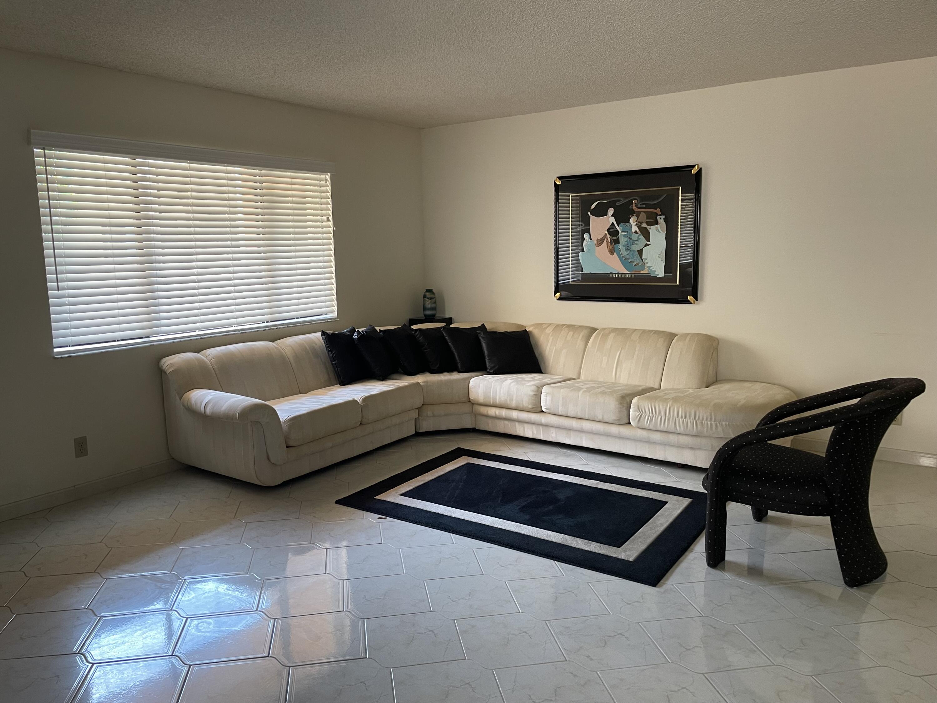 15216 Lakes Of Delray Boulevard, Unit 148 Delray Beach, FL 33484 - Photo 4 of 14 IMG_0974